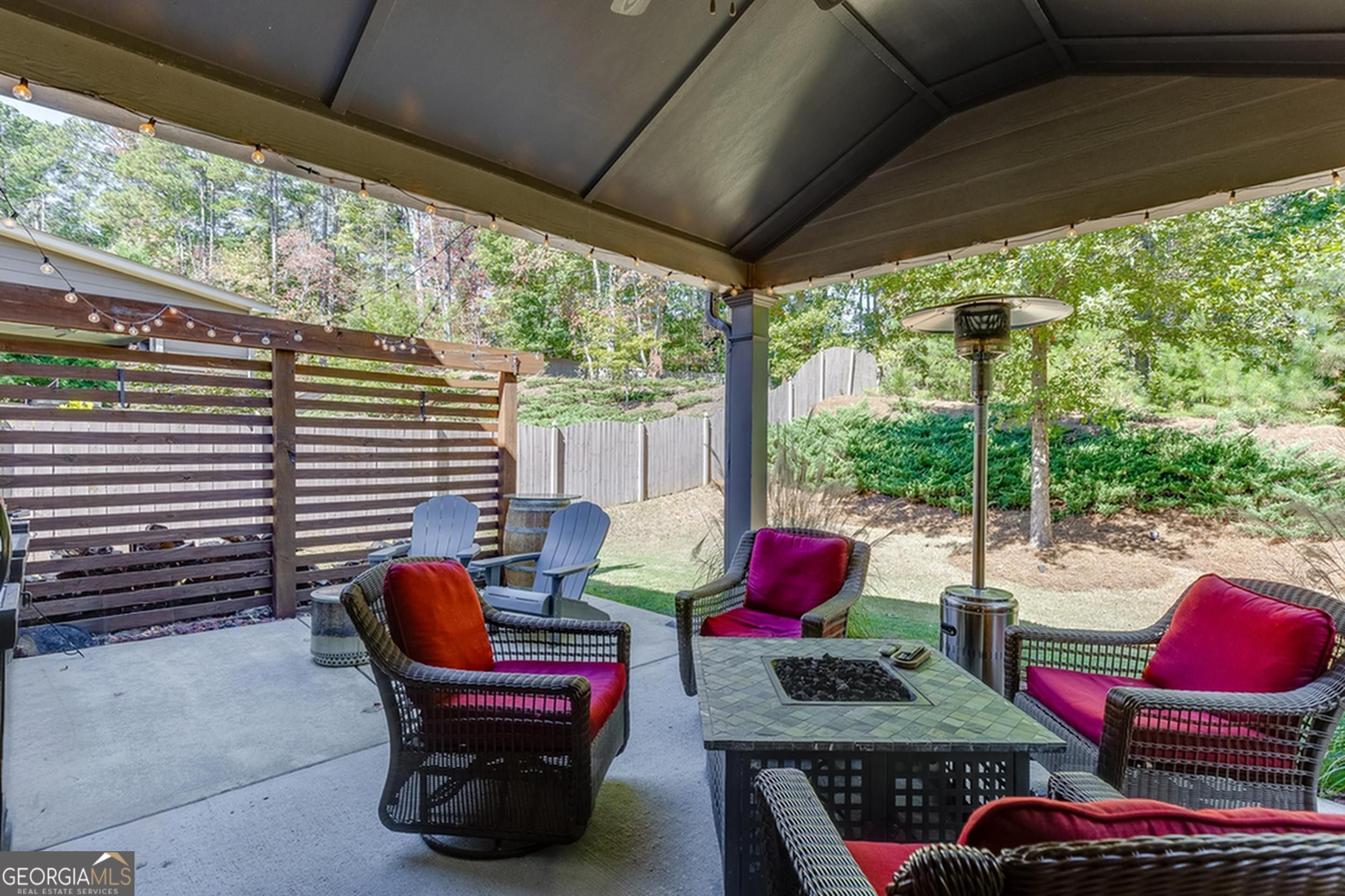 Whispering Creeks - Residential
