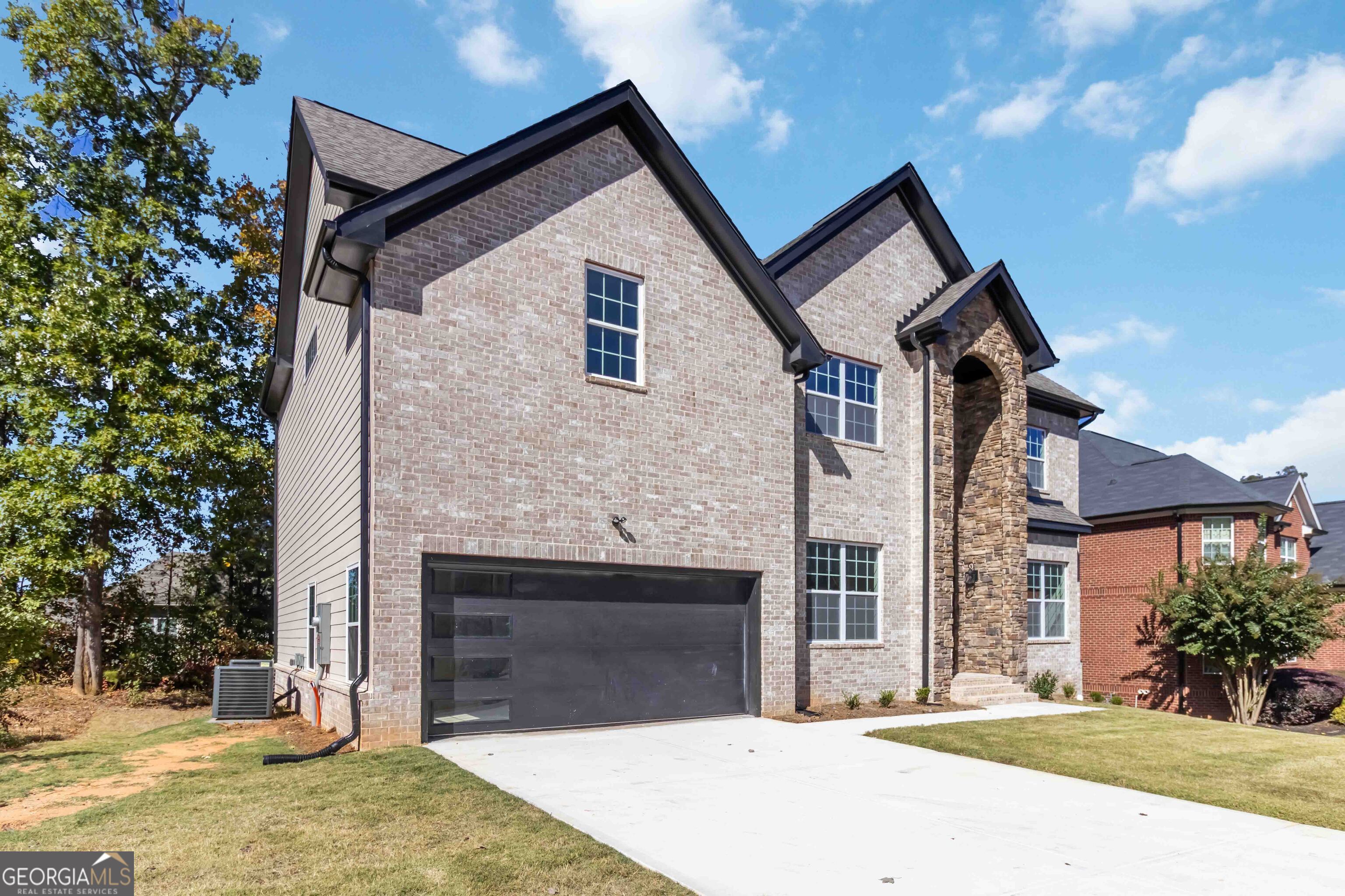 2433 Wyncreek DR SW