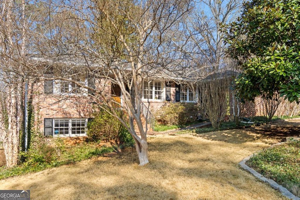 Photo of 1436 Willivee Drive, Decatur, GA 30033 (MLS # 10667691)