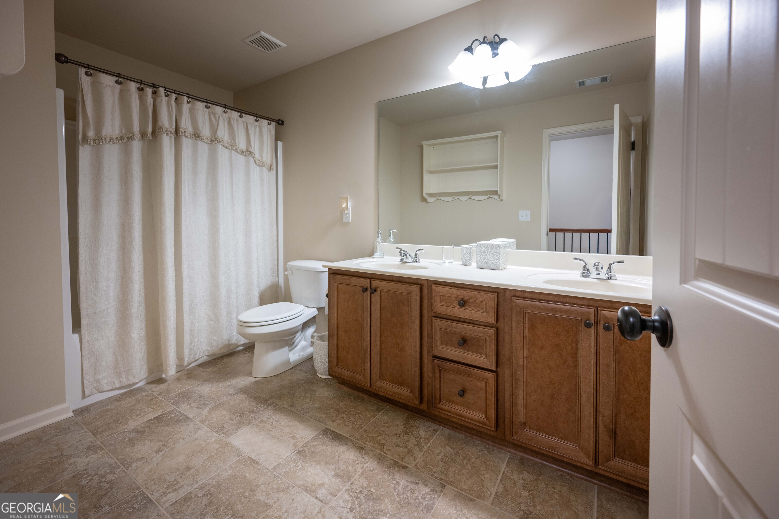 Towns Walk - Residential