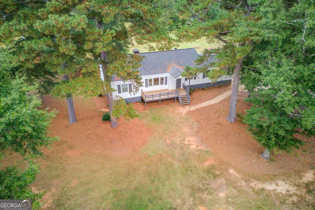 Photo of 2560 Whitney Rd, Monroe, GA 30655 (MLS # 10668646)