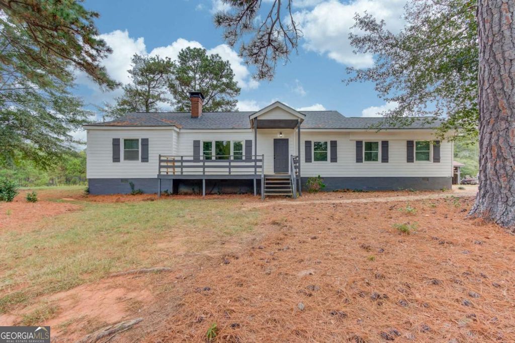 Photo of 2560 Whitney Rd, Monroe, GA 30655 (MLS # 10668646)
