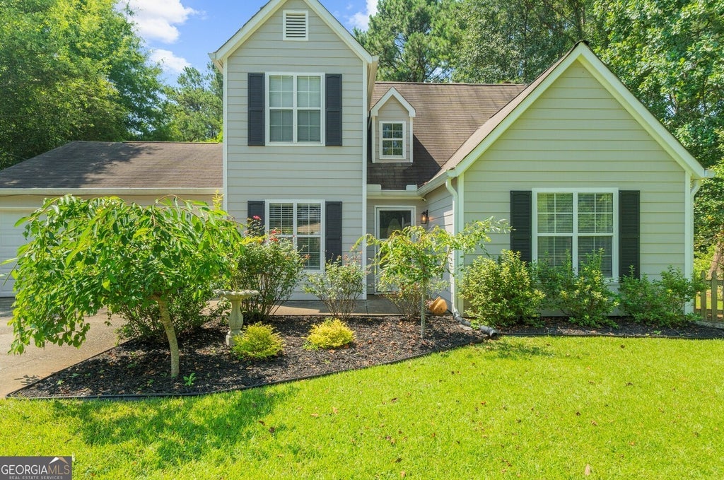 Photo of 503 E Lake Court, Woodstock, GA 30188 (MLS # 10798653)