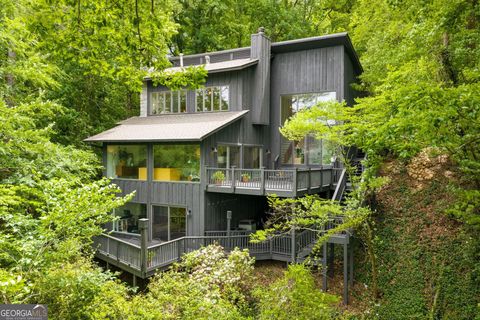 Photo of 225 River North Drive, Atlanta, GA 30328 (MLS # 10757727)