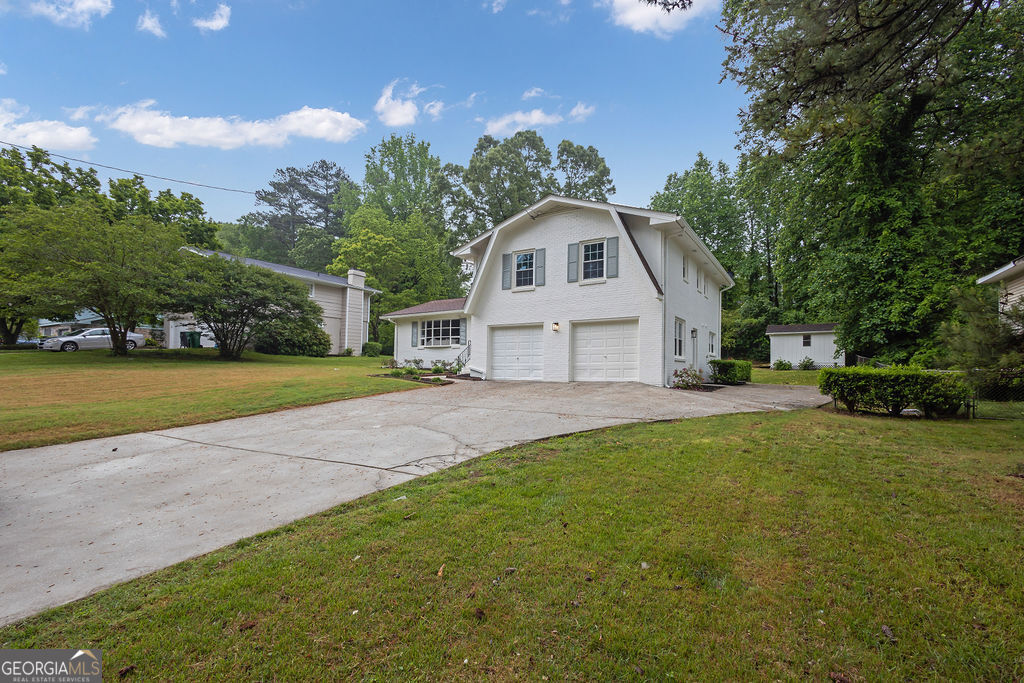 3182 Wakefield DR