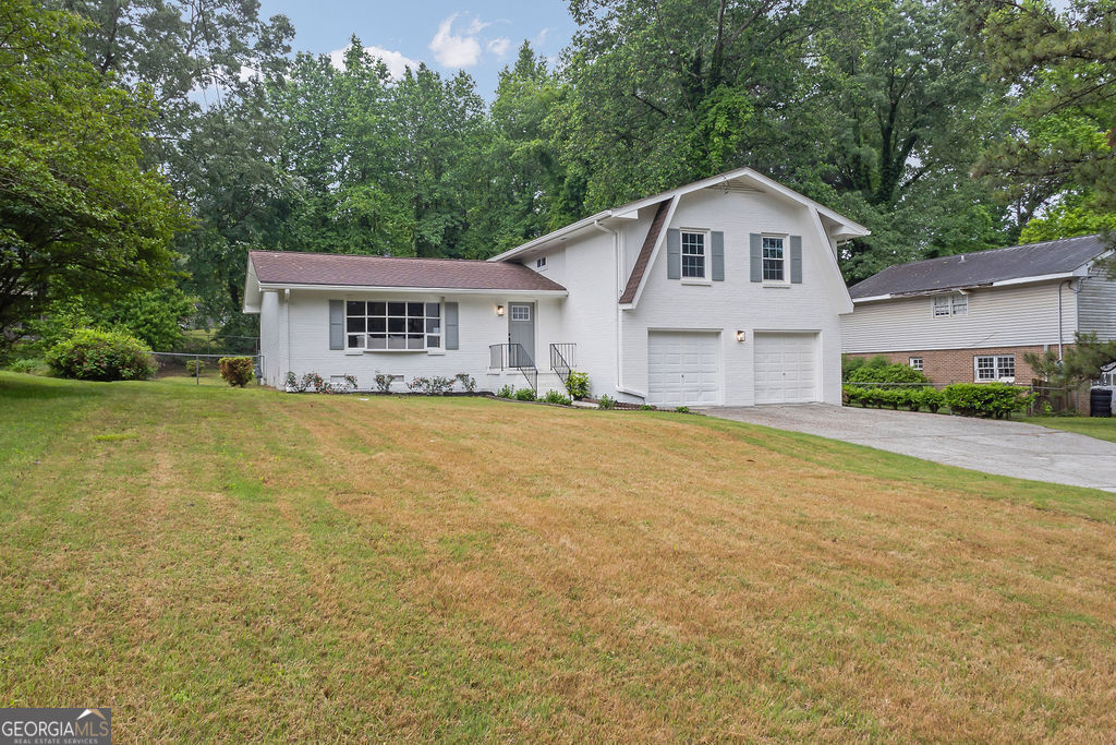 3182 Wakefield DR