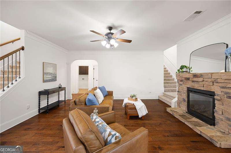 459 Fairway DR
