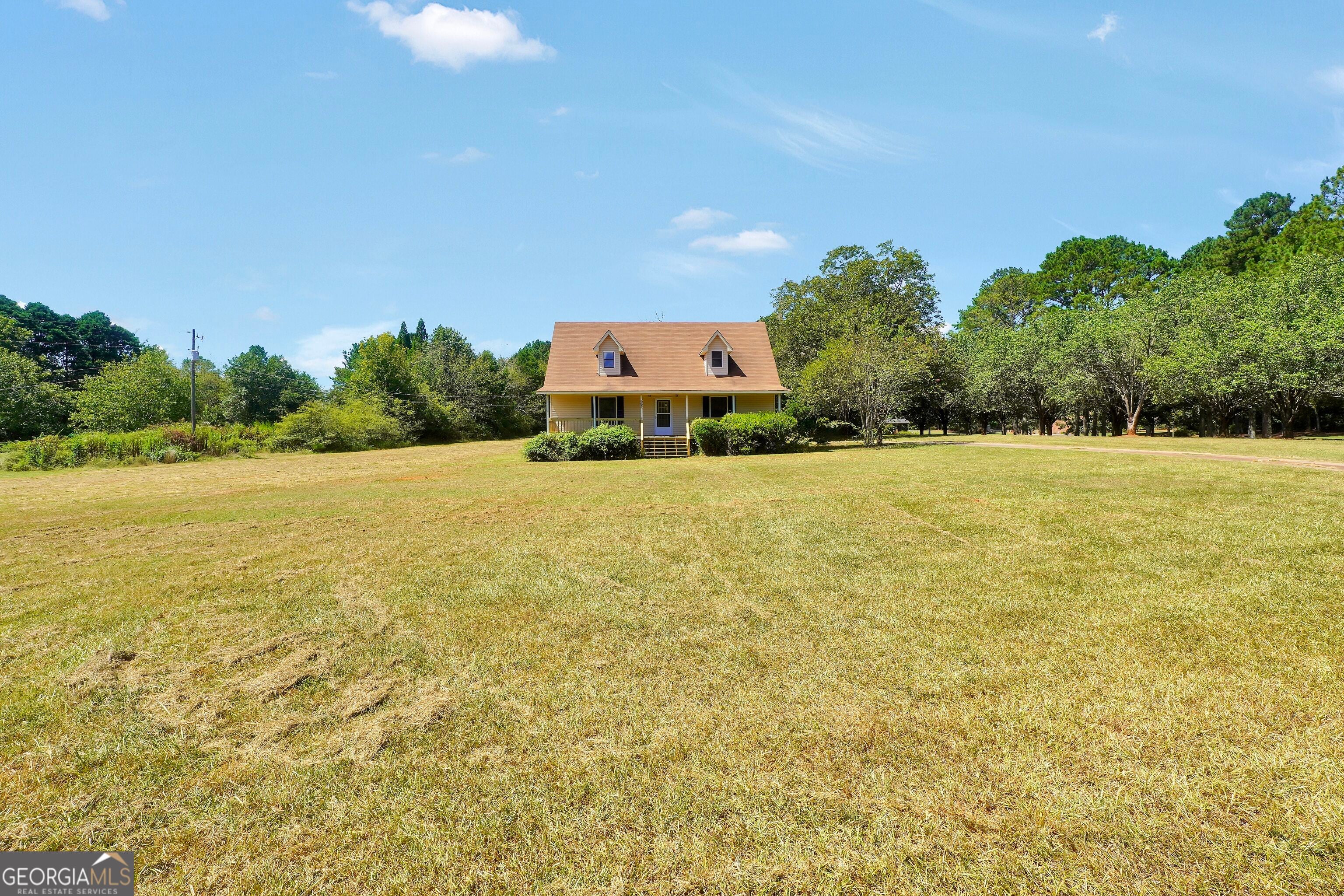 693 Patton RD
