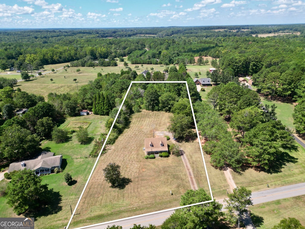 Photo of 693 Patton Road, Griffin, GA 30224 (MLS # 10841172)