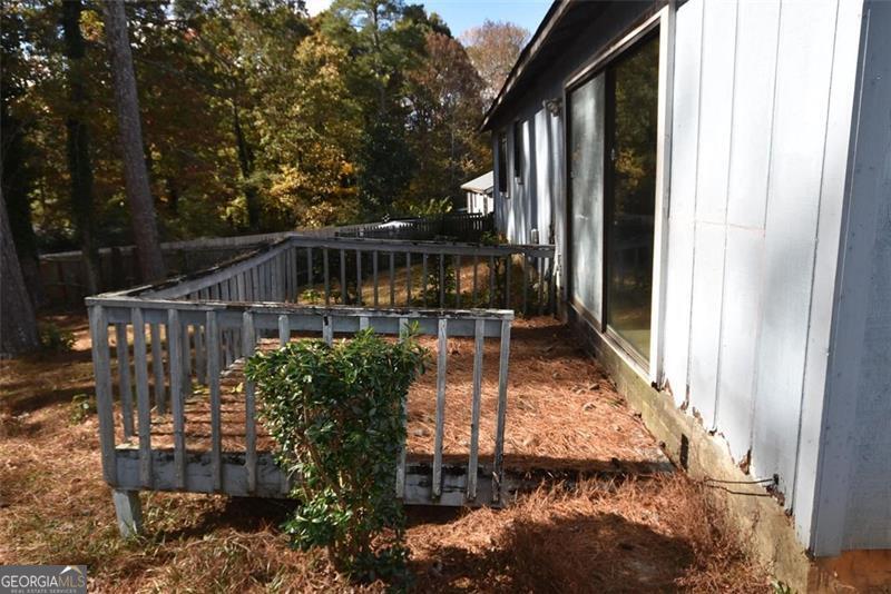 2238 Leslie Brook DR