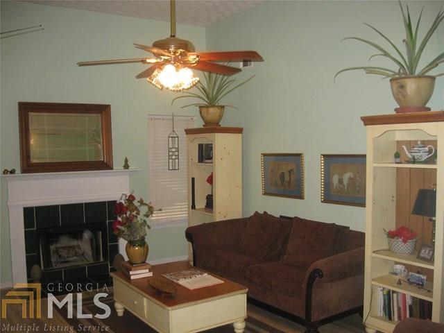 Hampton Brook - Residential