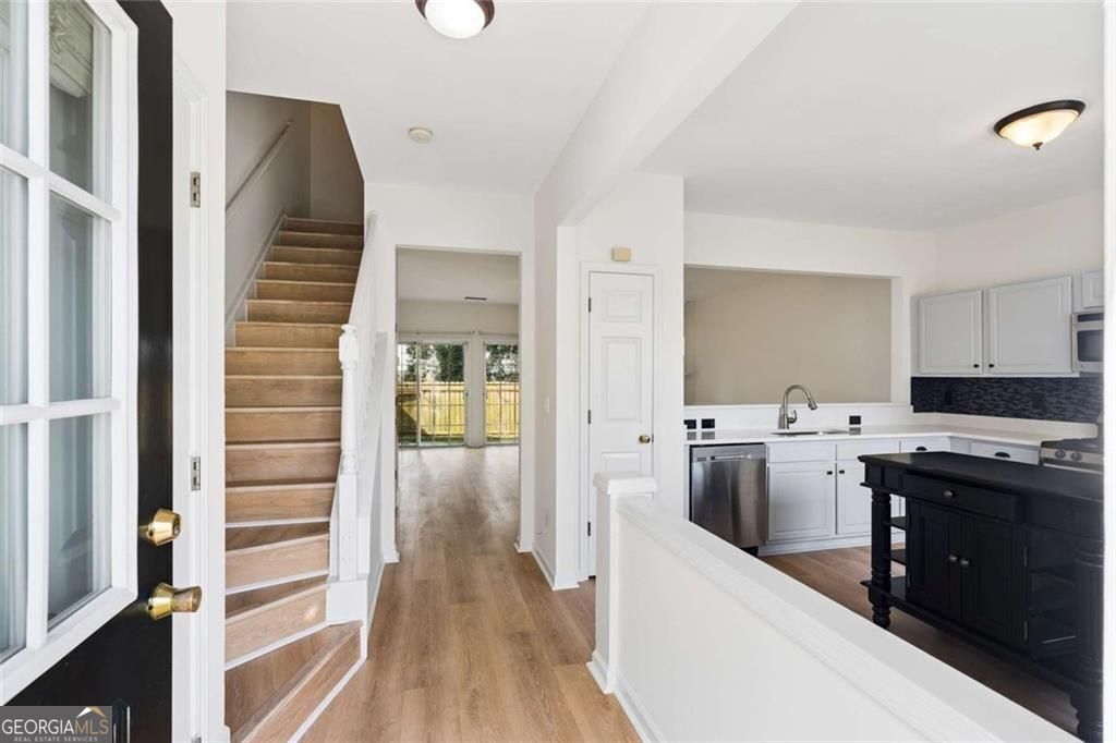 1917 Stancrest TRCE NW
