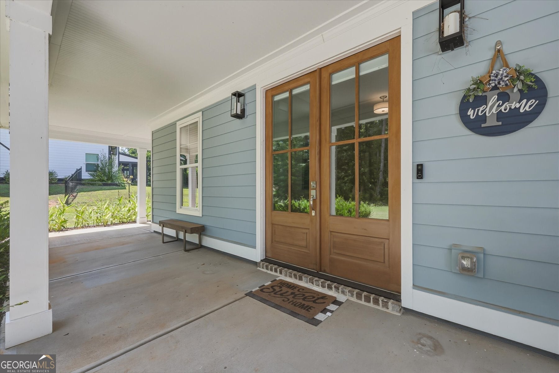 695 Parkview DR