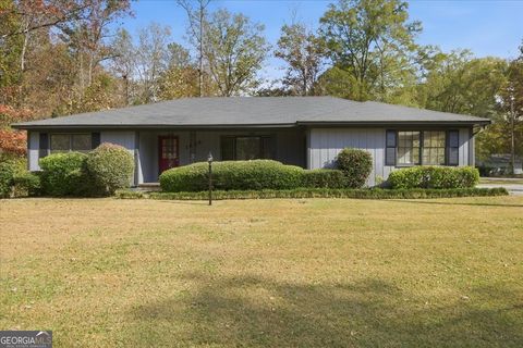 Photo of 1698 Greentree Parkway, Macon, GA 31220 (MLS # 10634981)