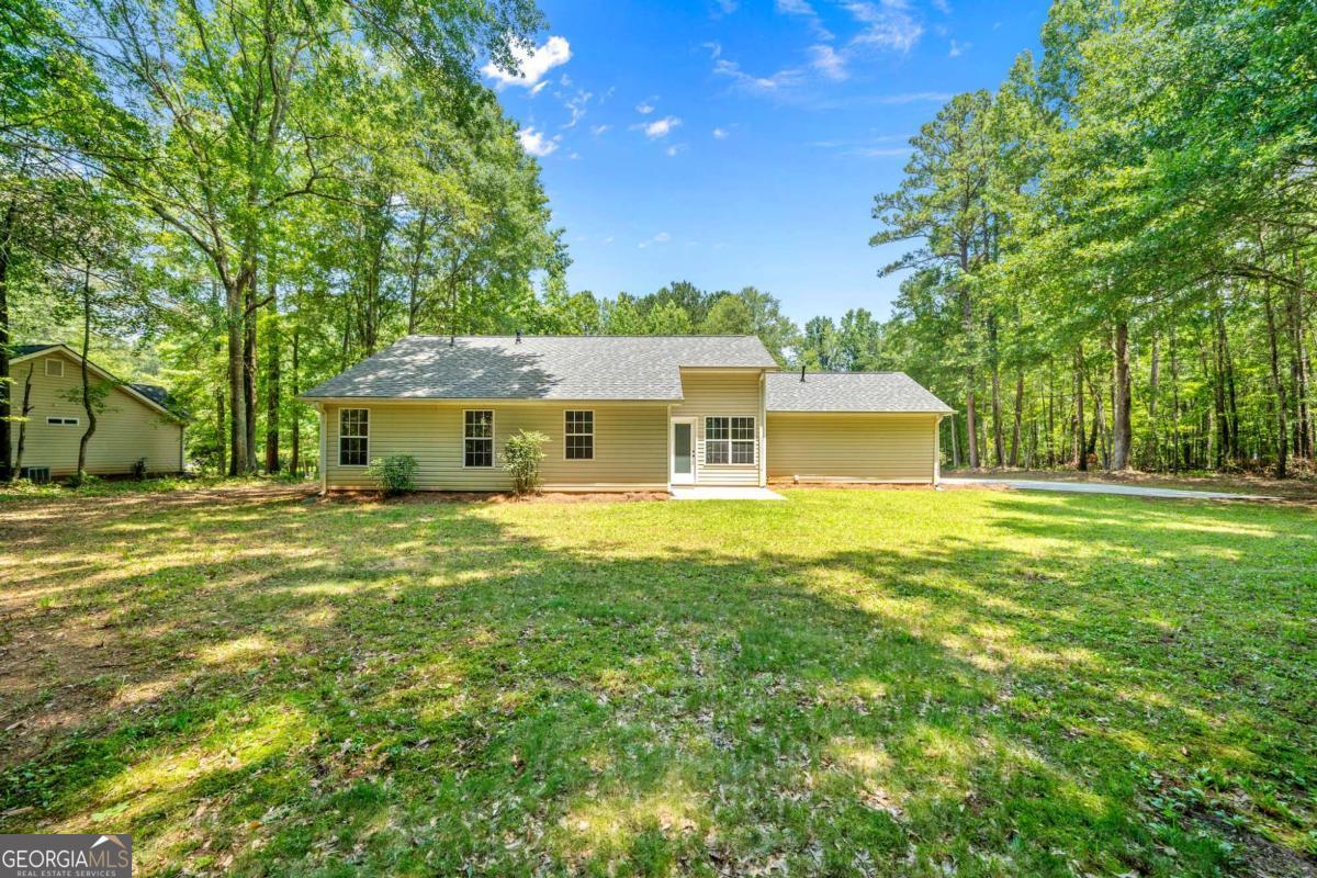 Newnan, Georgia 30263, United States, 3 Bedrooms Bedrooms, ,2 BathroomsBathrooms,Residential,Active,160053