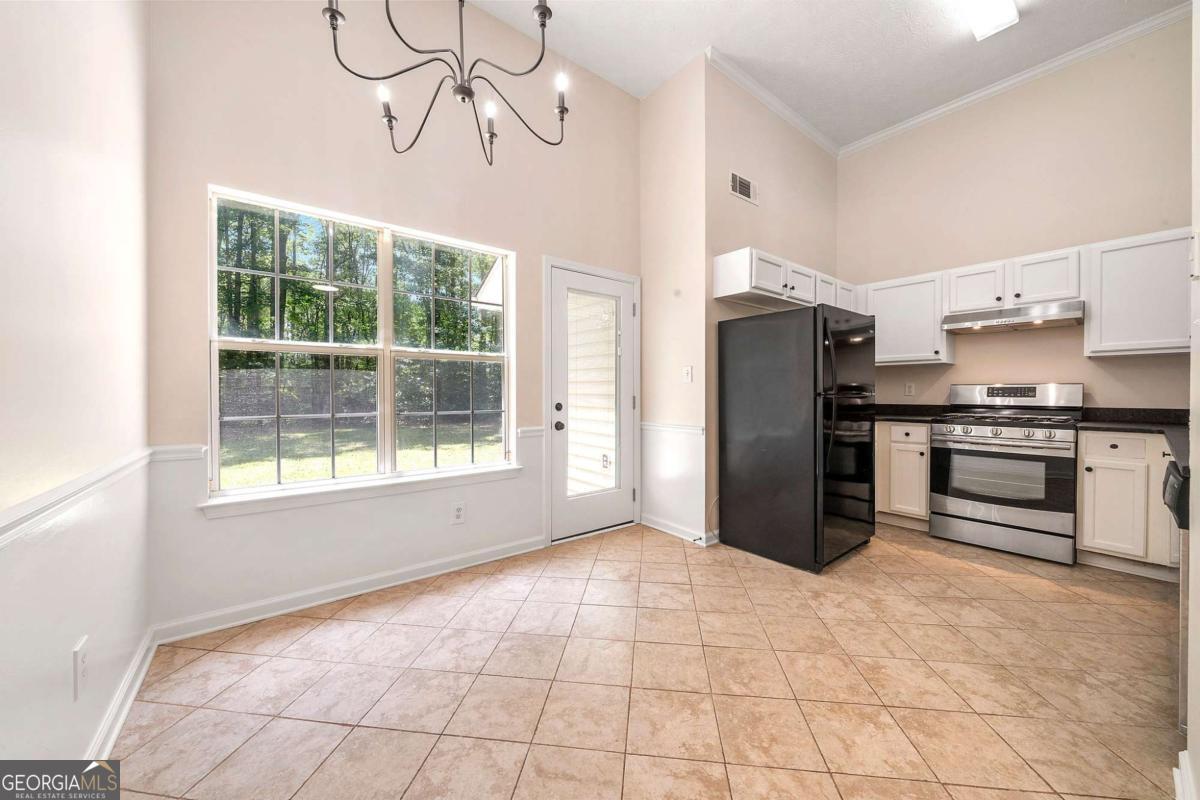 Newnan, Georgia 30263, United States, 3 Bedrooms Bedrooms, ,2 BathroomsBathrooms,Residential,Active,160053