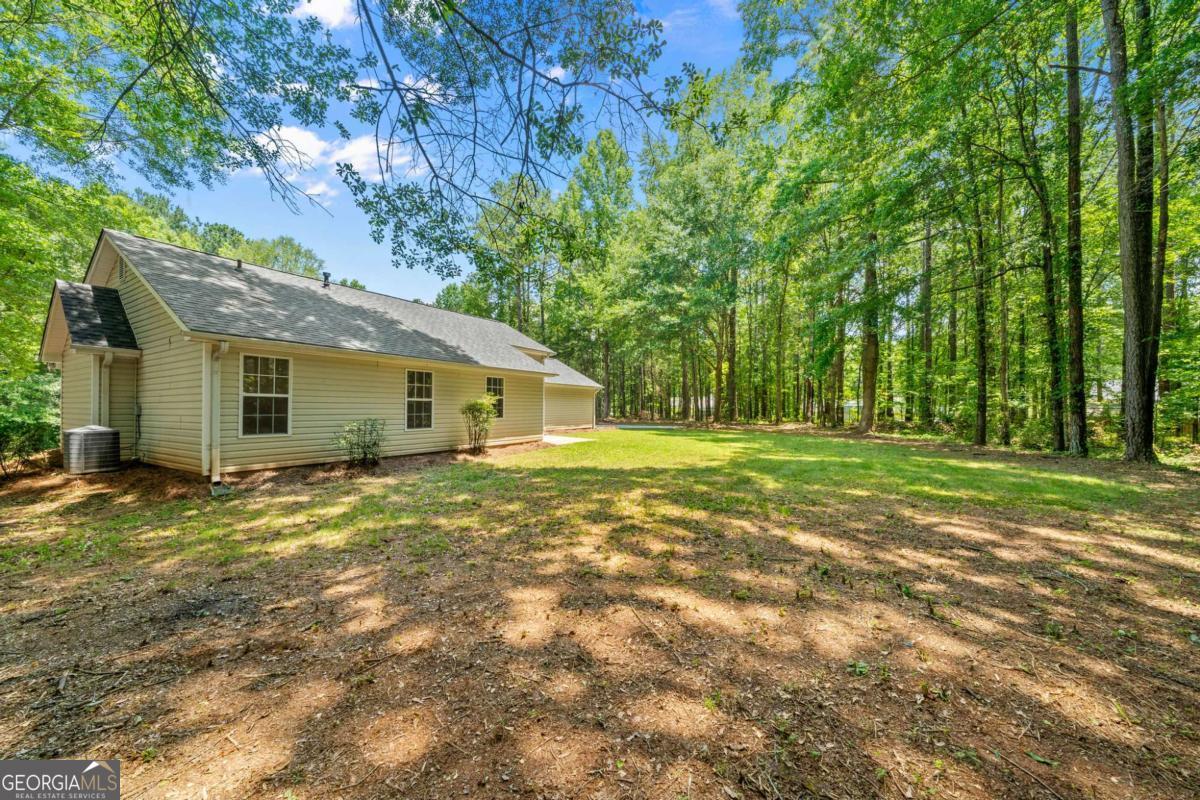 Newnan, Georgia 30263, United States, 3 Bedrooms Bedrooms, ,2 BathroomsBathrooms,Residential,Active,160053