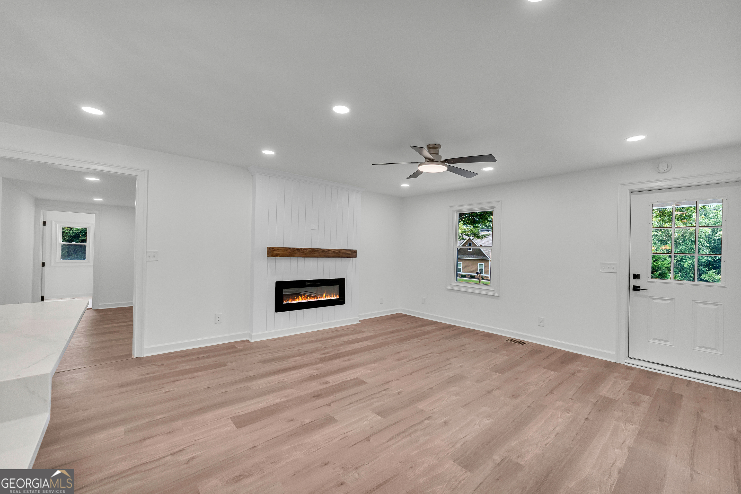 152 Mountain Creek DR
