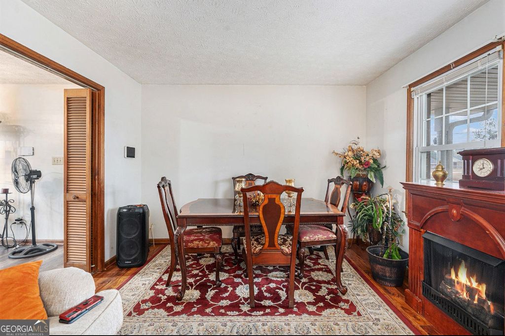 Photo of 1913 Amberwood Court, Griffin, GA 30223 (MLS # 10656002)