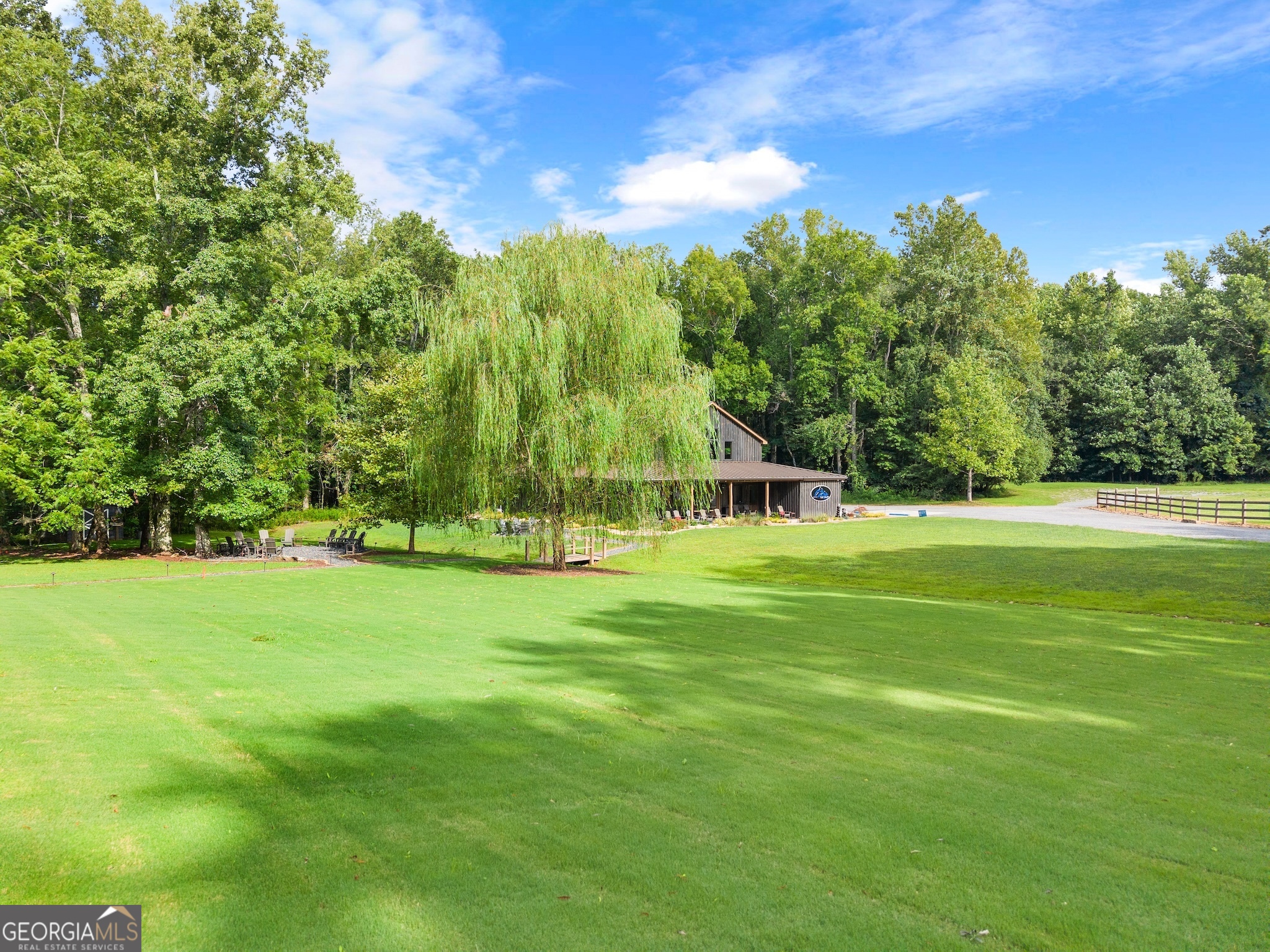 253 Happy Trails WAY