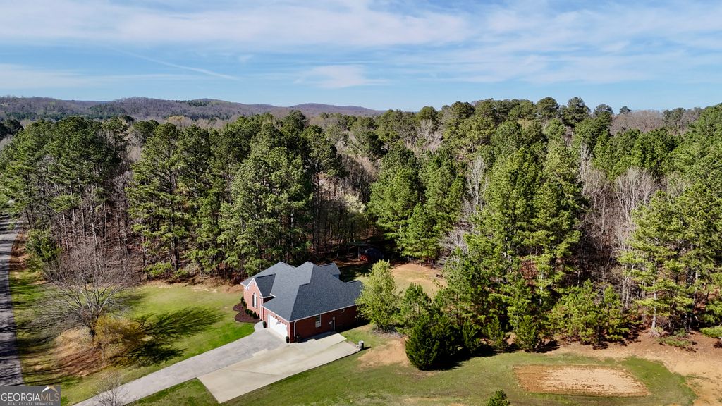 Photo of 159 Three Oaks Drive, Summerville, GA 30747 (MLS # 10710739)