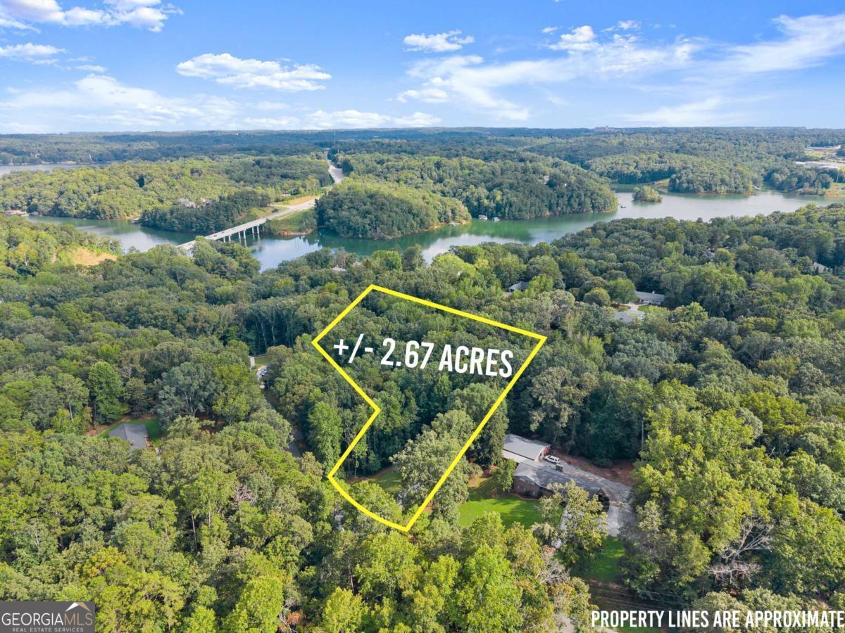 2407 Thompson Mill RD