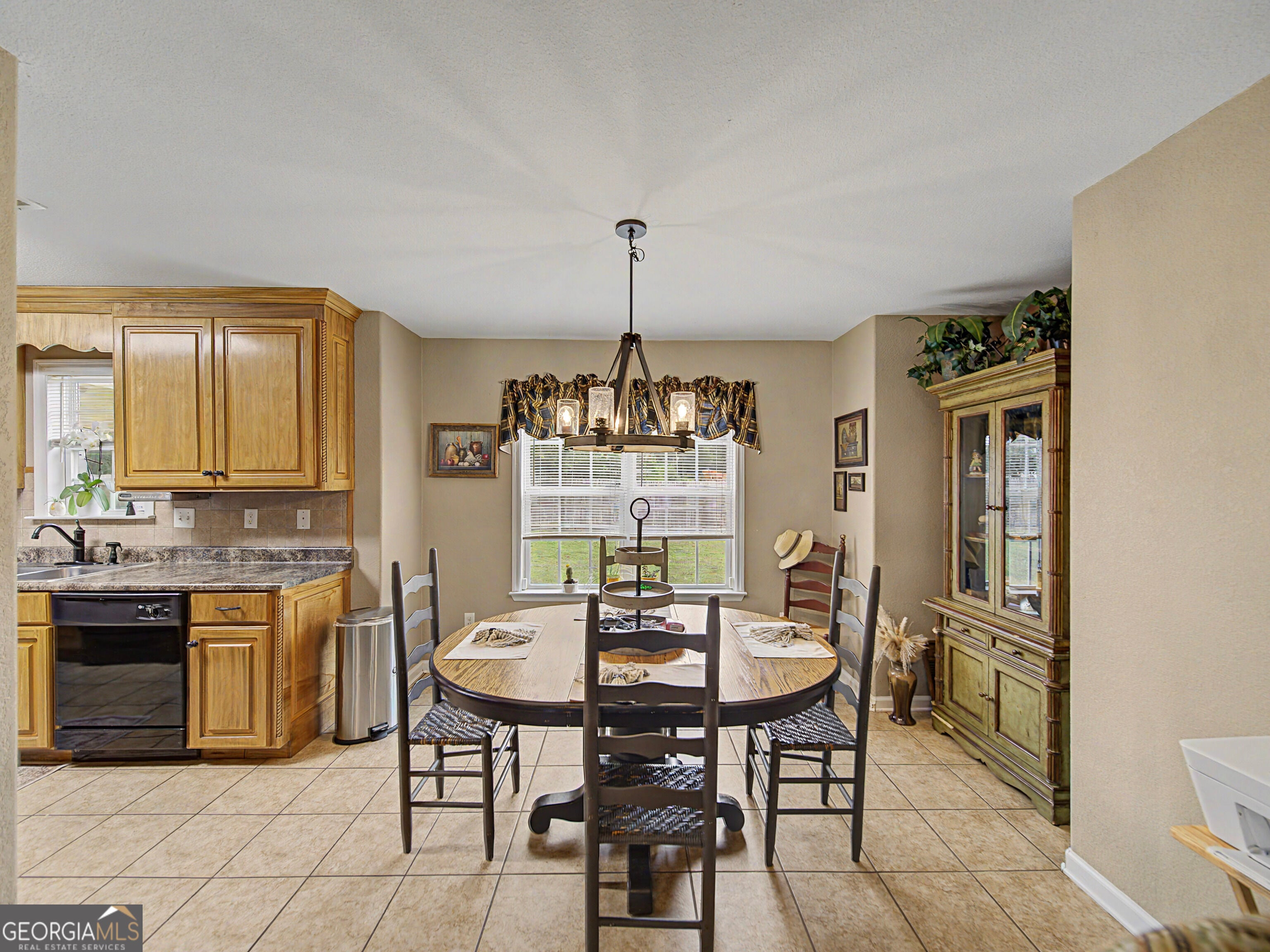 3575 Beulah CIR