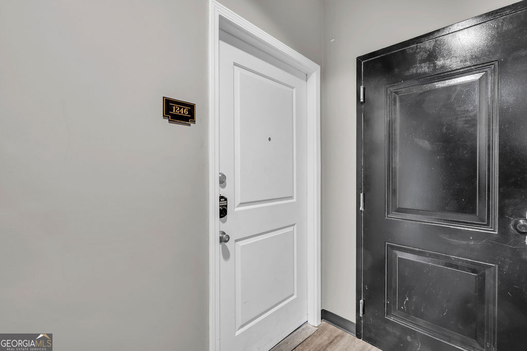 870 Mayson Turner RD NW 1246