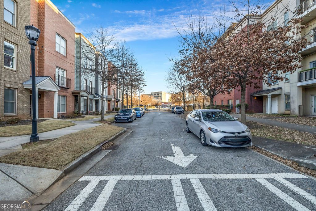 Photo of 870 Mayson Turner Road NW #1246, Atlanta, GA 30314 (MLS # 10688100)