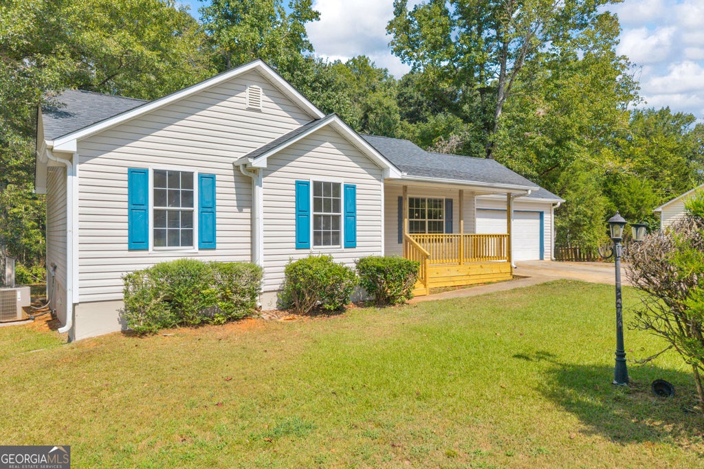 Photo of 656 Gatewood Way, Monroe, GA 30656 (MLS # 10851050)