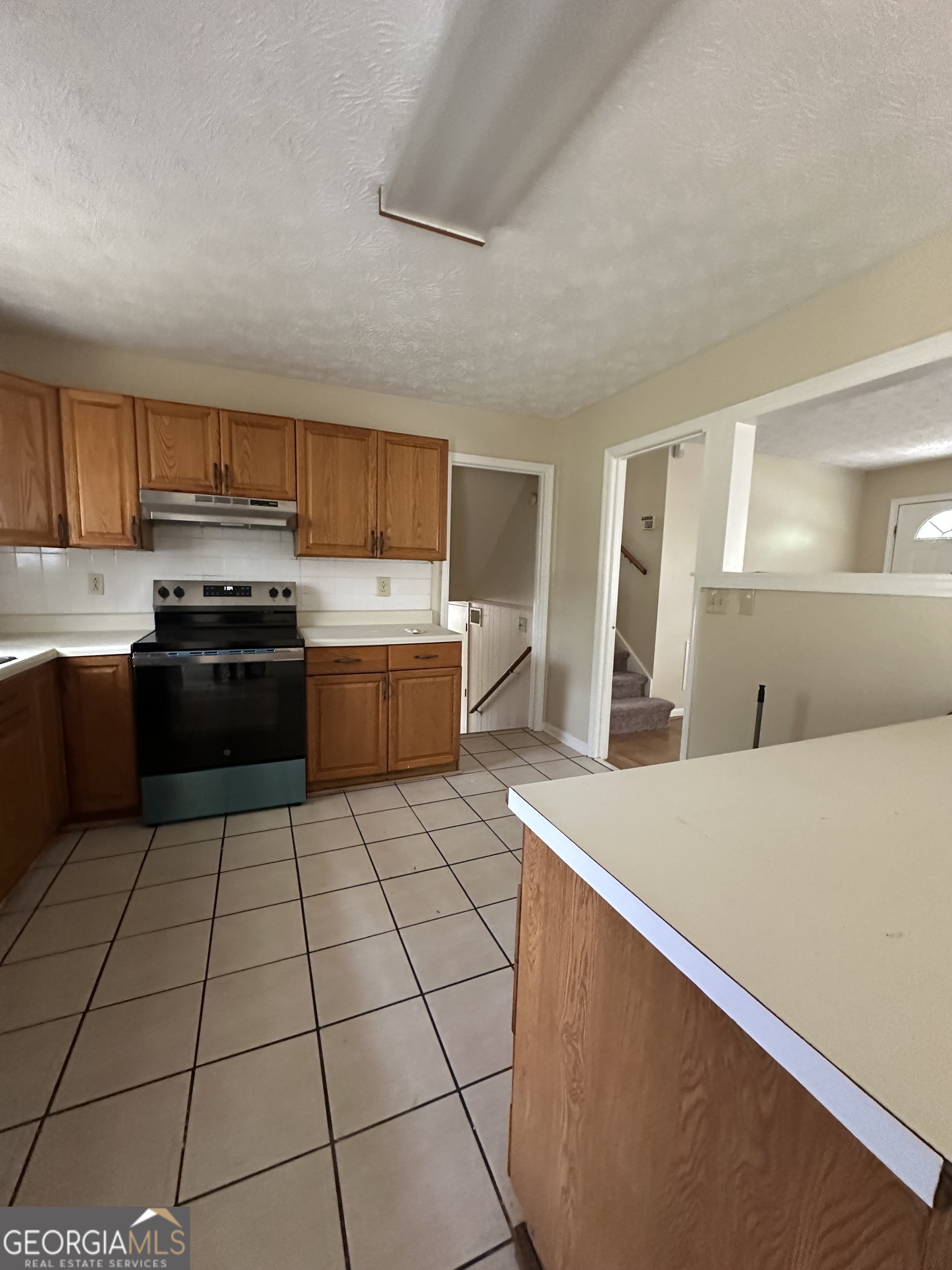 213 Peartree LN