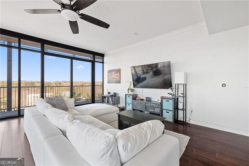 Atlanta, Georgia 30309, United States, 2 Bedrooms Bedrooms, ,3 BathroomsBathrooms,Residential,Active,81414