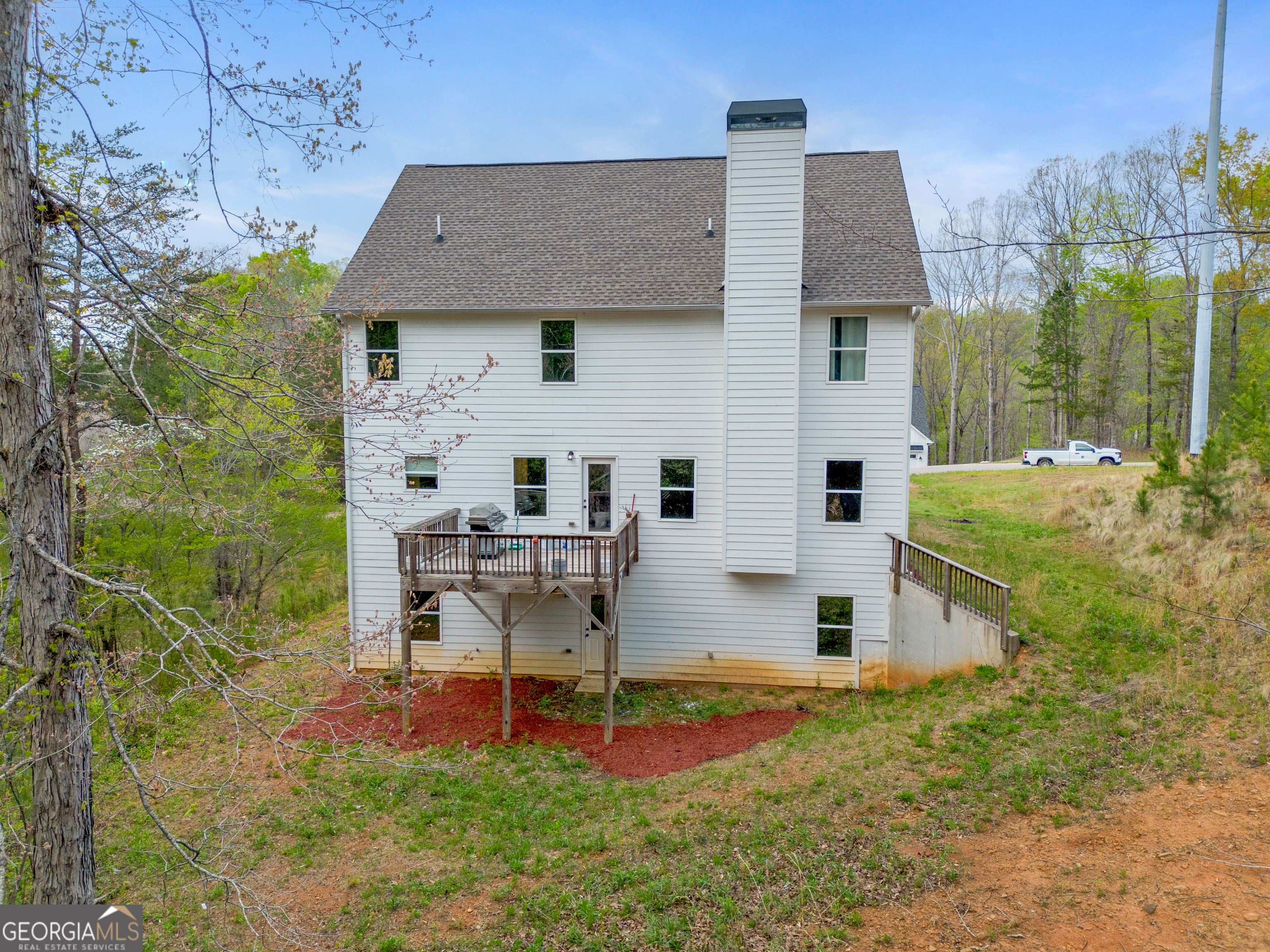 6219 Trojan DR
