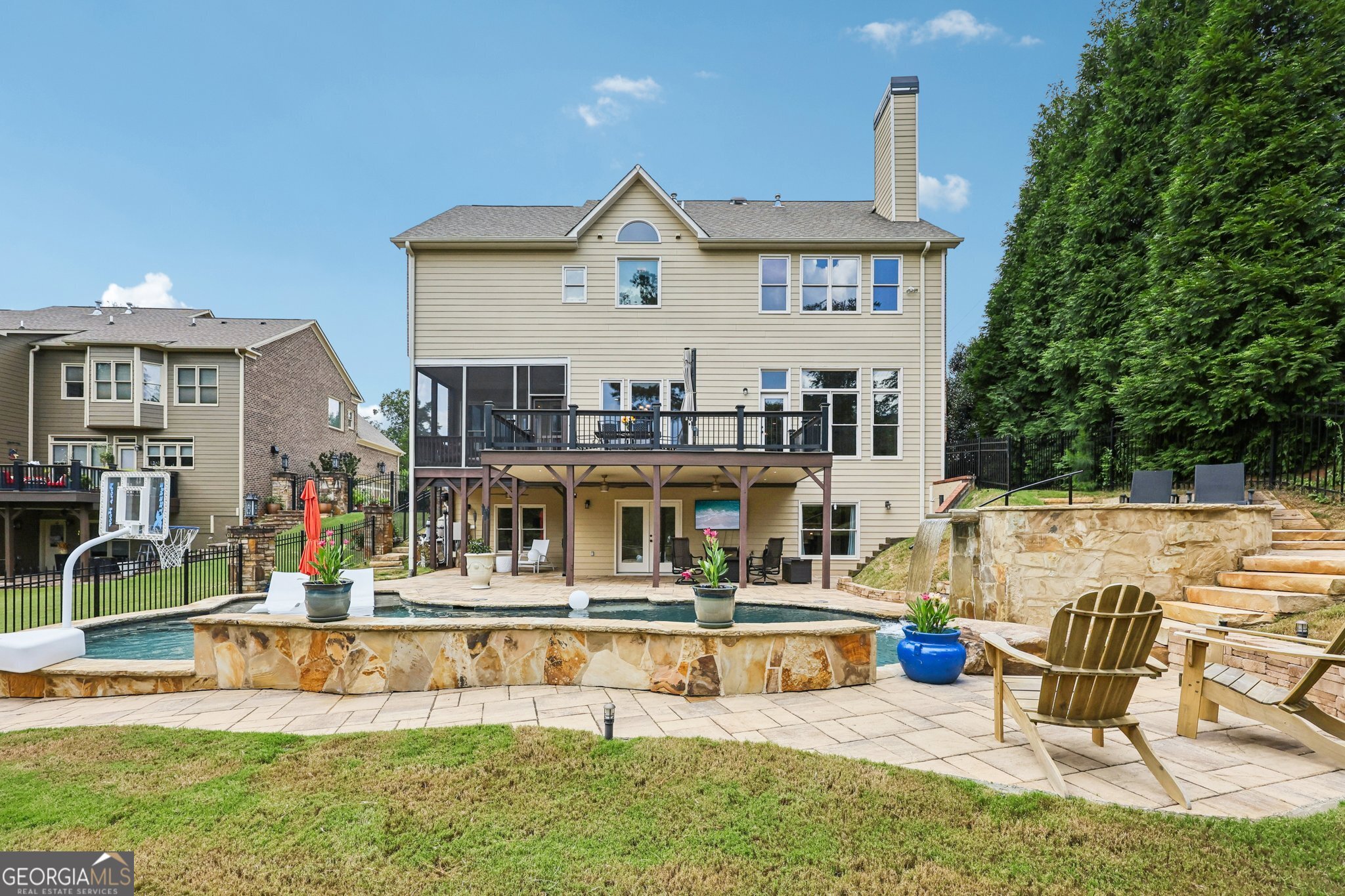 4840 Holmes Farm CT