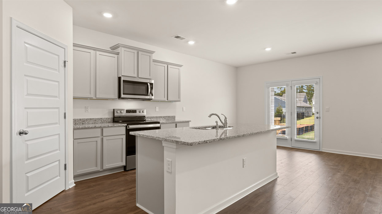 Twin Lakes - Residential