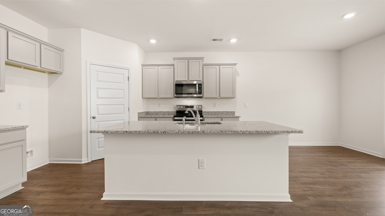Twin Lakes - Residential