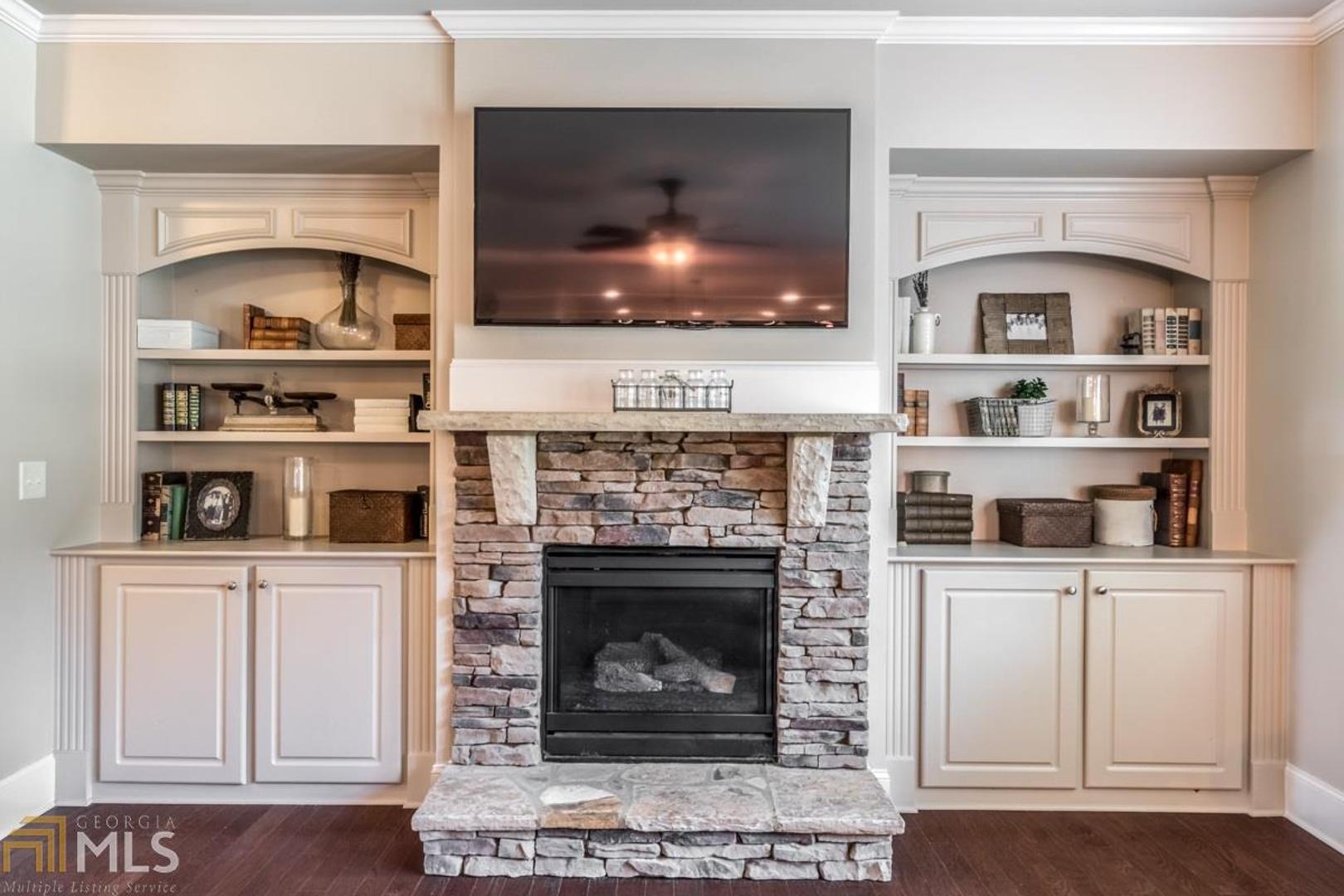 Post Brook Farms - Residential