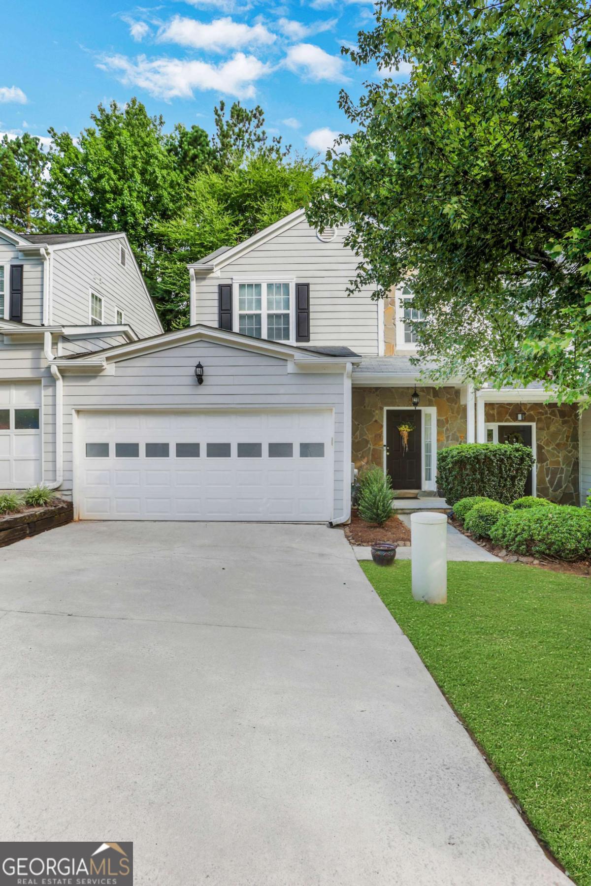 2469 Valley Cove DR