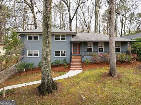 176 E Parkwood RD Decatur GA 30030