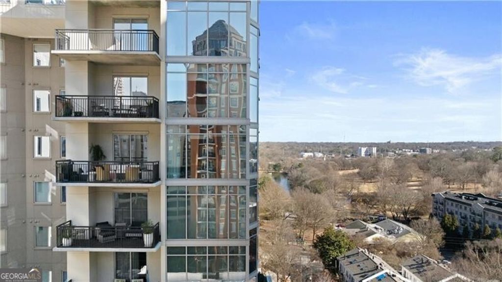 Photo of 222 12th Street NE #1503, Atlanta, GA 30309 (MLS # 10715010)