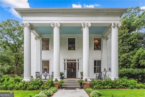 Photo of 766 East Avenue, Madison, GA 30650 (MLS # 10662242)