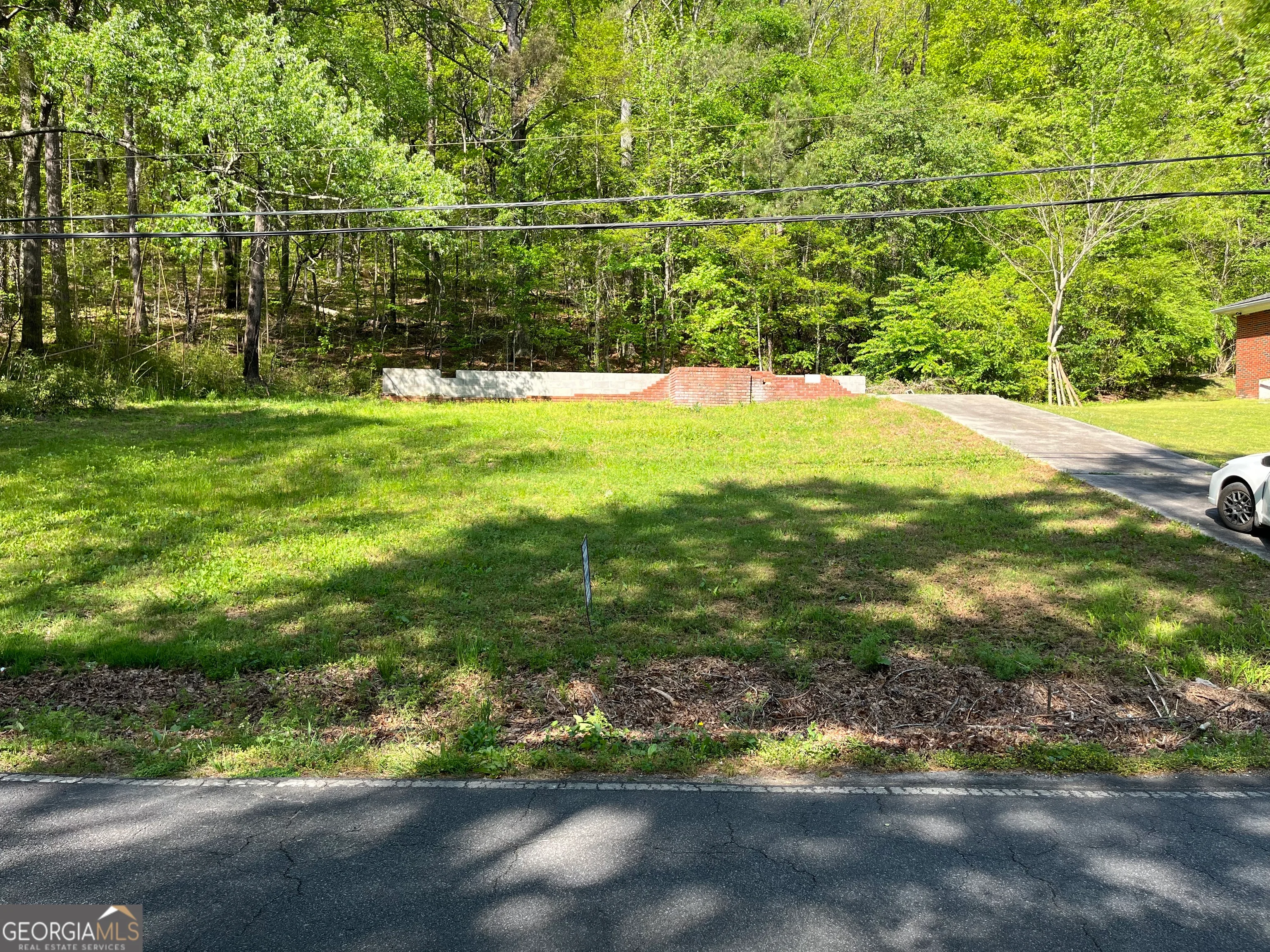 202 Reeceburg Road SE