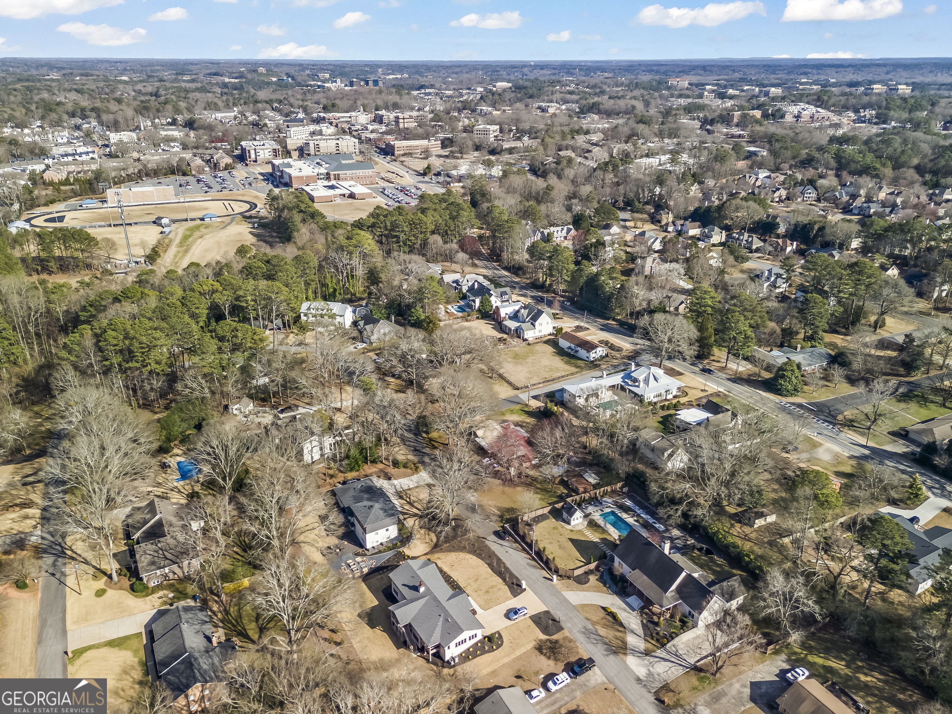 Milton Manor - Residential