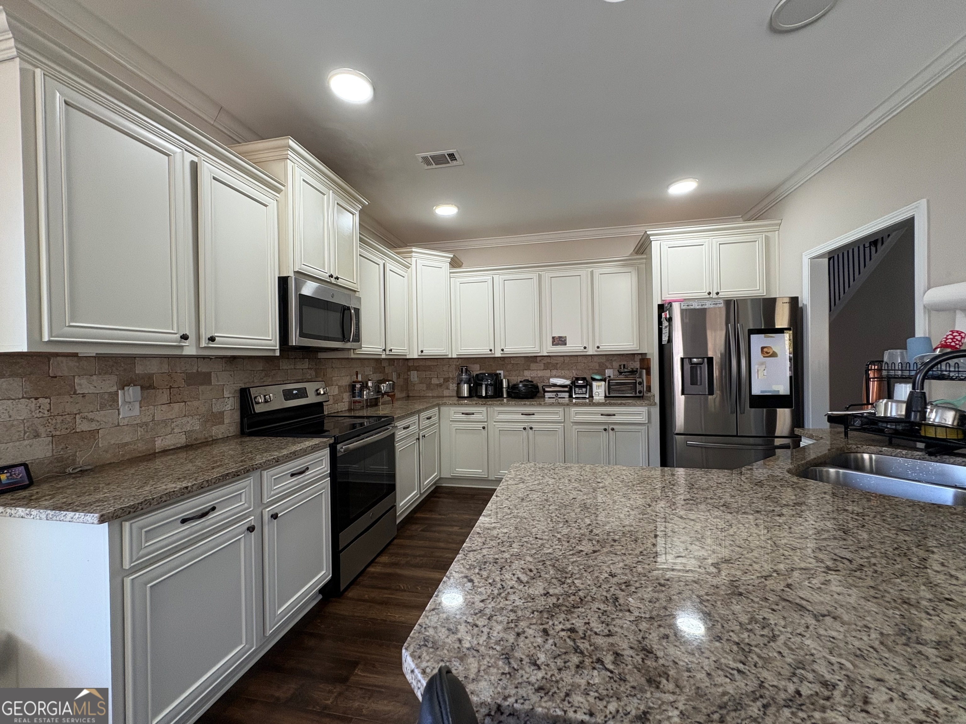 1047 Brookford RD