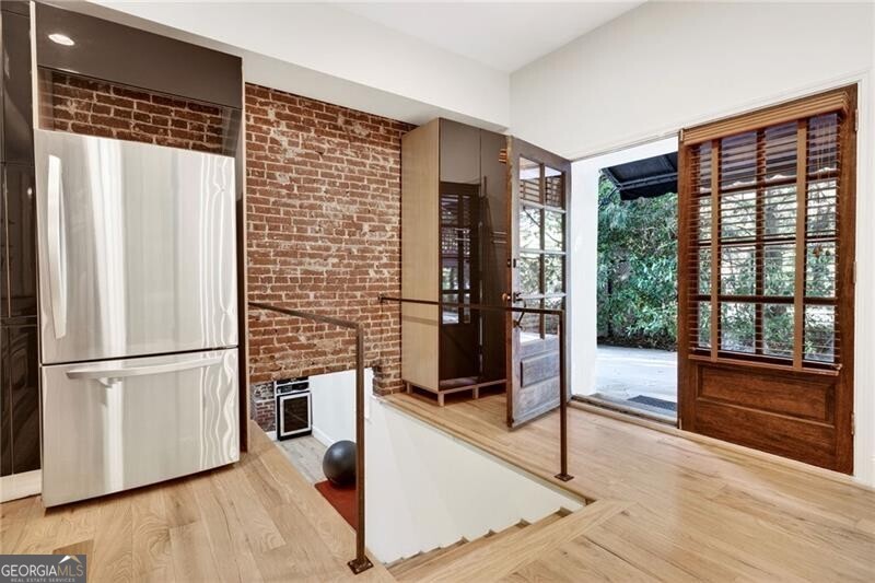 65 Peachtree Memorial DR NW 5