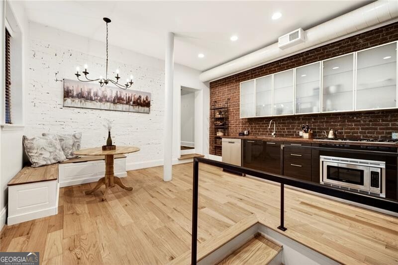 65 Peachtree Memorial DR NW 5