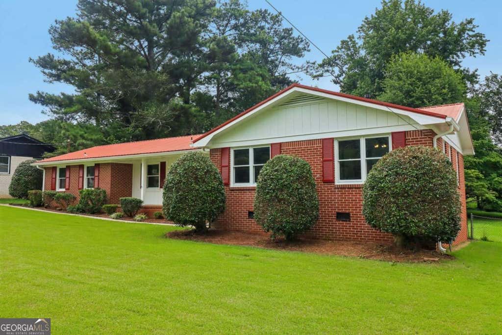 Photo of 139 Bruce Court, Dallas, GA 30157 (MLS # 10813994)