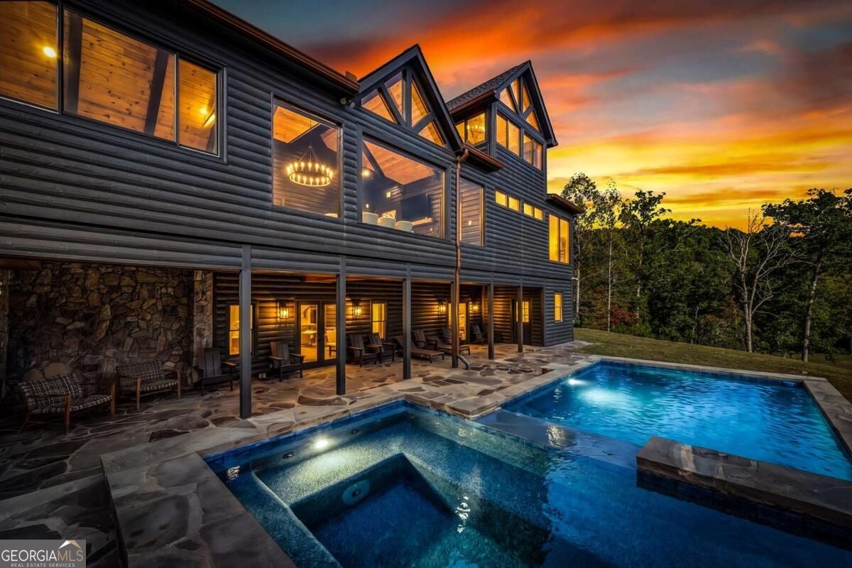 509 Wisteria LN