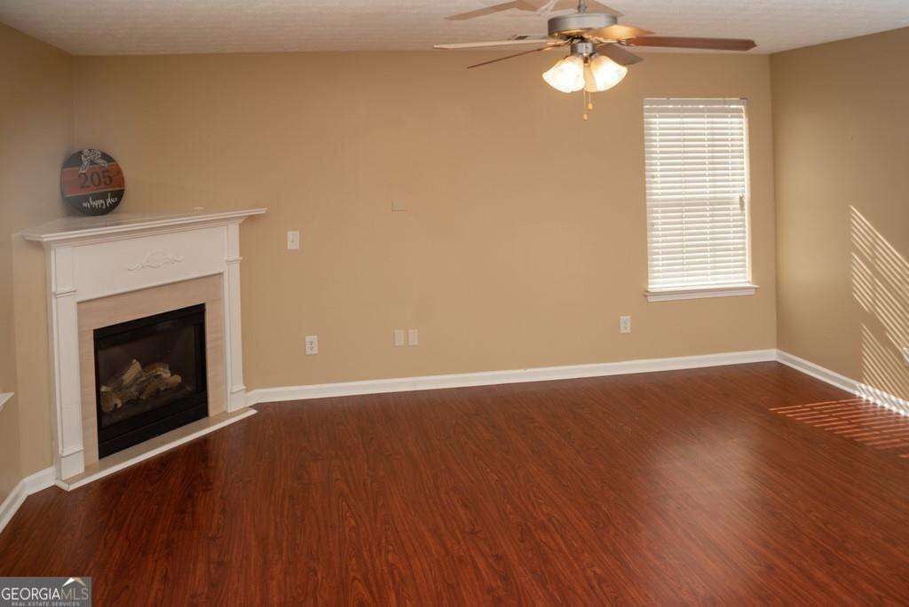 205 Addy LN