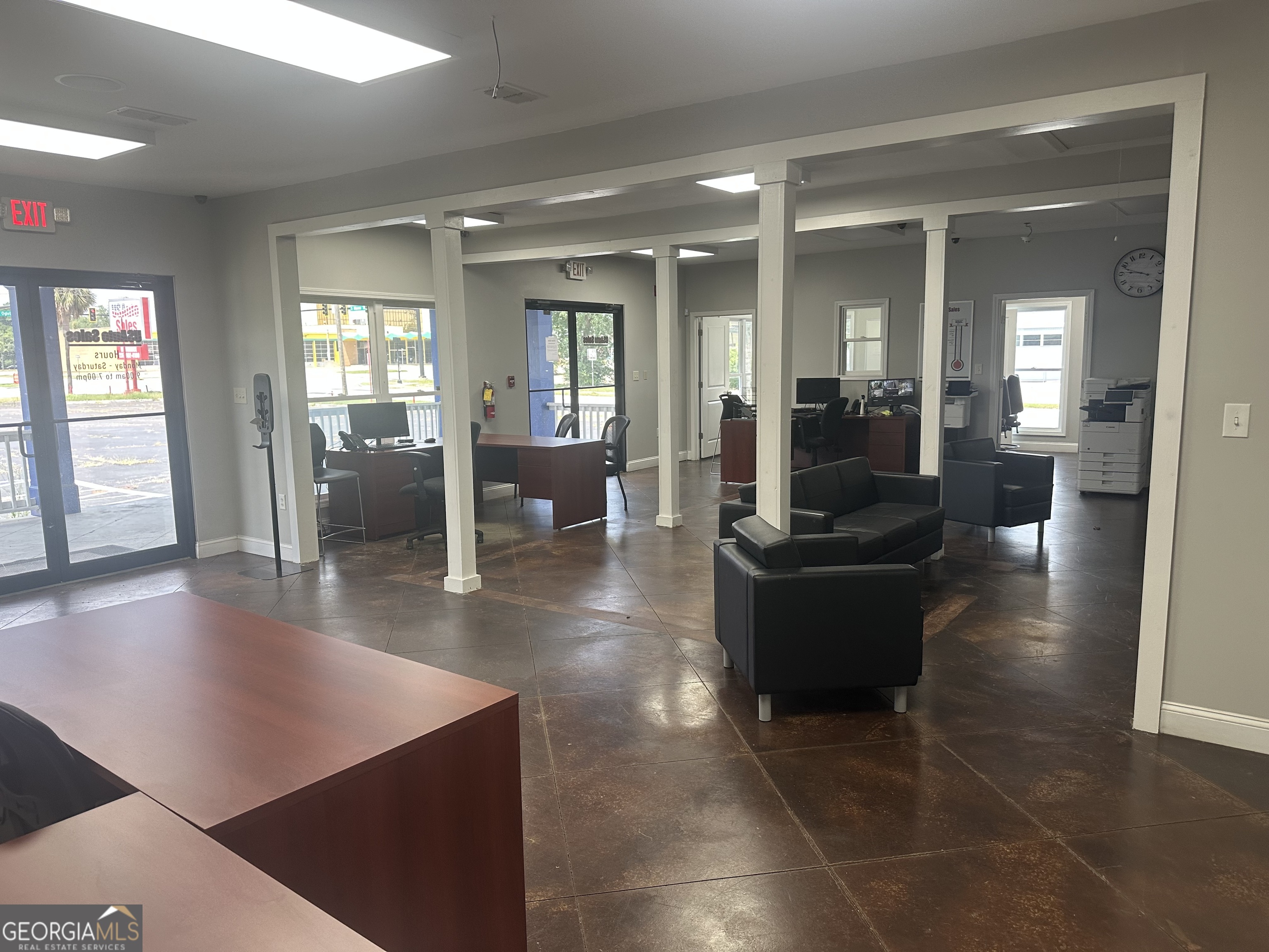 500 W Oglethorpe BLVD